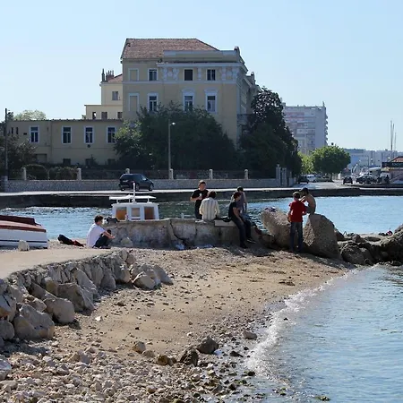 Hébergement de vacances House With A Parking Space - 13883