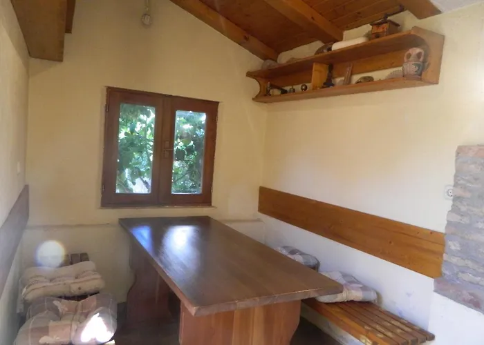 Hébergement de vacances House With A Parking Space - 13883 *