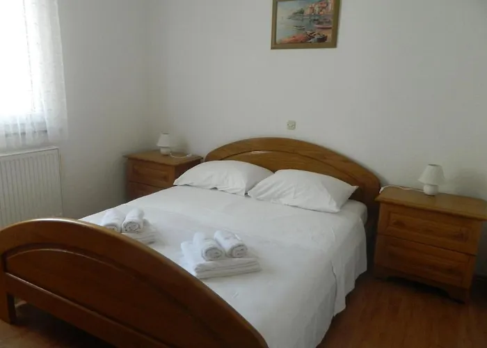 Hébergement de vacances House With A Parking Space - 13883 Zadar